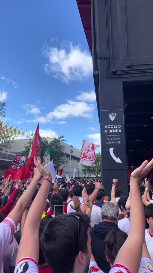 Post 7 by 🇵🇱 El_nene_97 🇵🇱 on TikTok (video)