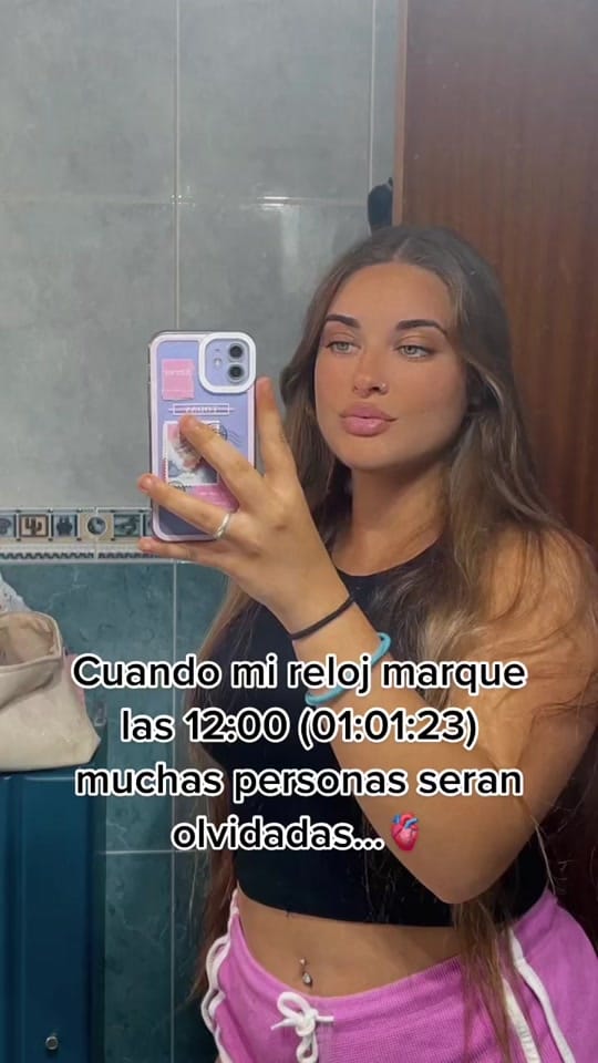 Post 7 by saaraasaaanchez_ on TikTok (video)