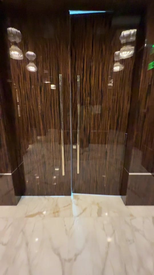 Post 3 by Denis Wolsen on TikTok (video)
