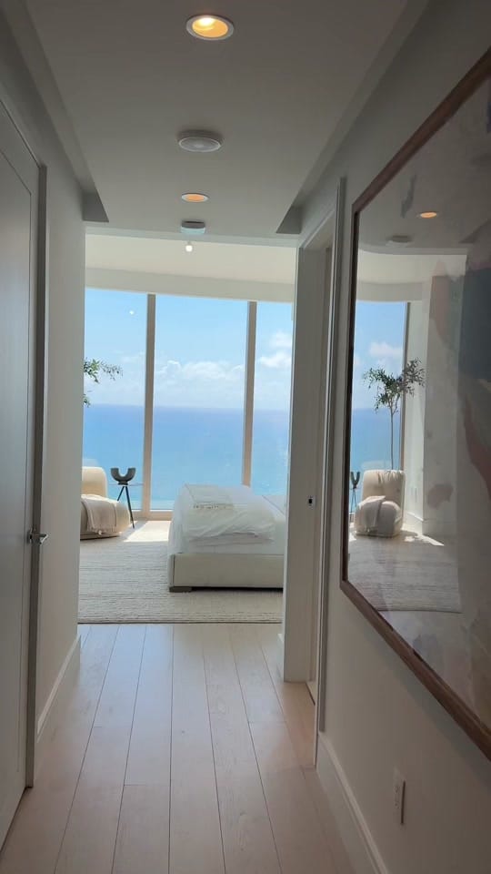 Post 8 by Denis Wolsen on TikTok (video)