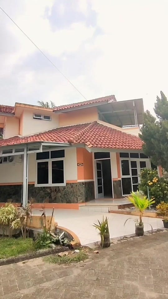 Post 2 by anyertourindonesia on TikTok (video)