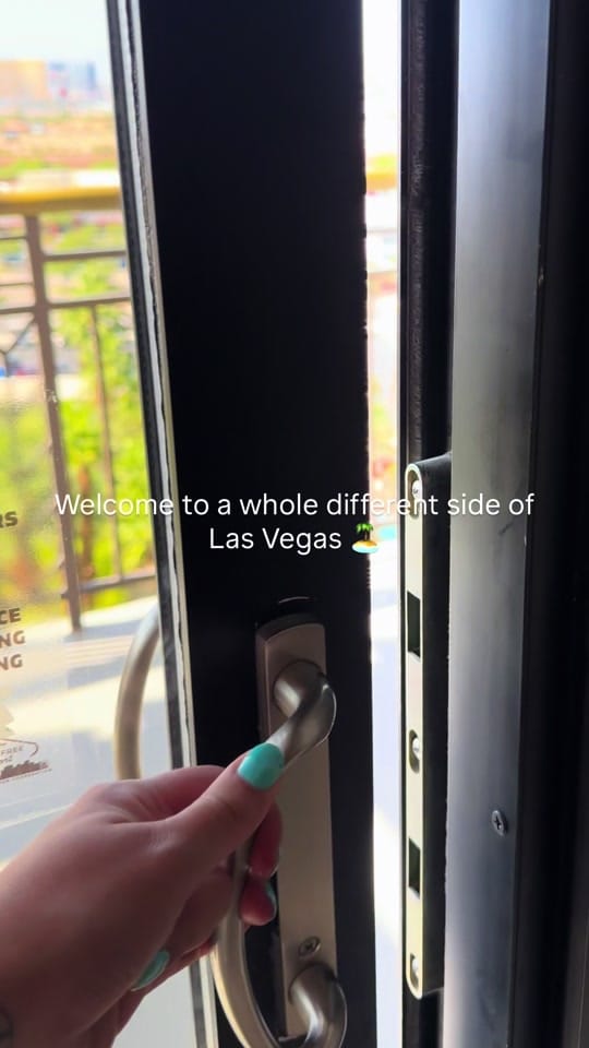 Post 8 by Tahiti Village 🌴 on TikTok (video)