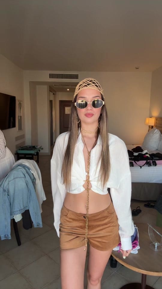 Post 10 by _cler on TikTok (video)