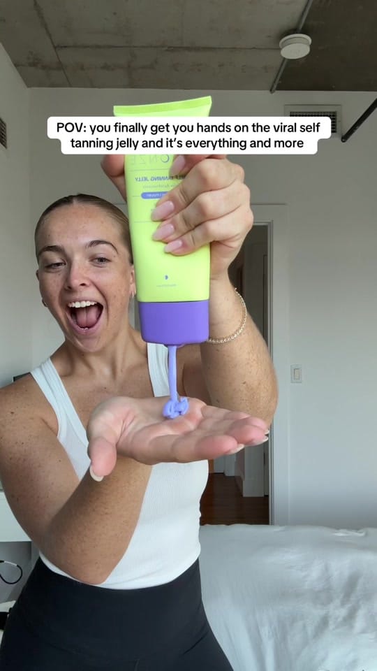 Post 10 by Luna Bronze on TikTok (video)