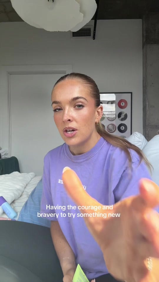 Post 4 by Luna Bronze on TikTok (video)