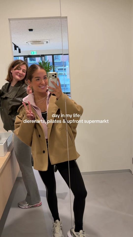 Post 6 by Sydney 🍒 on TikTok (video)