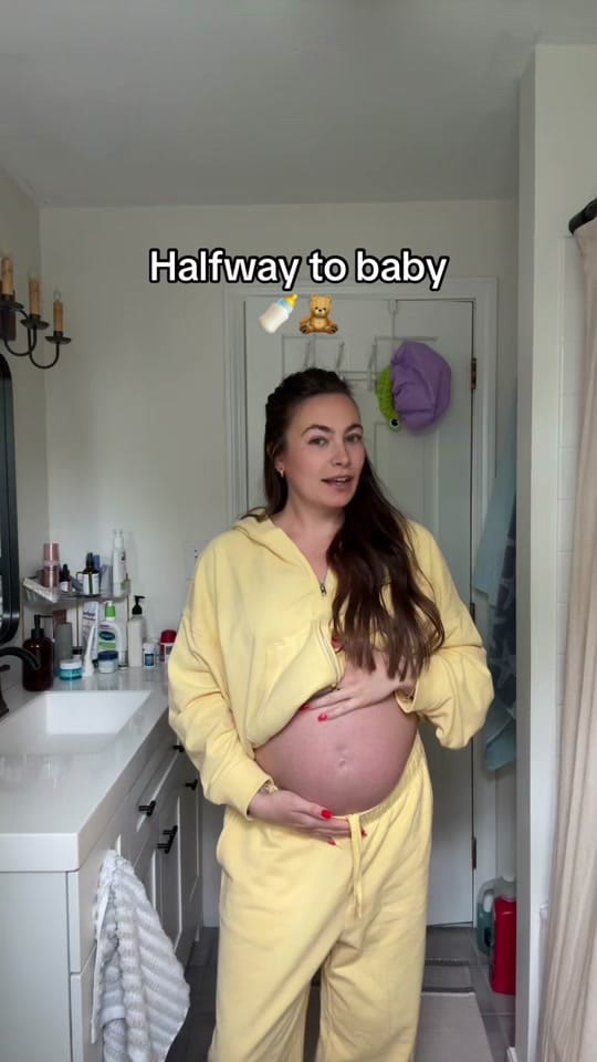 Post 3 by sydney smith on TikTok (video)