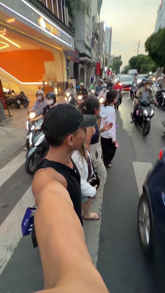 Post 4 by Danh Doan on TikTok (video)