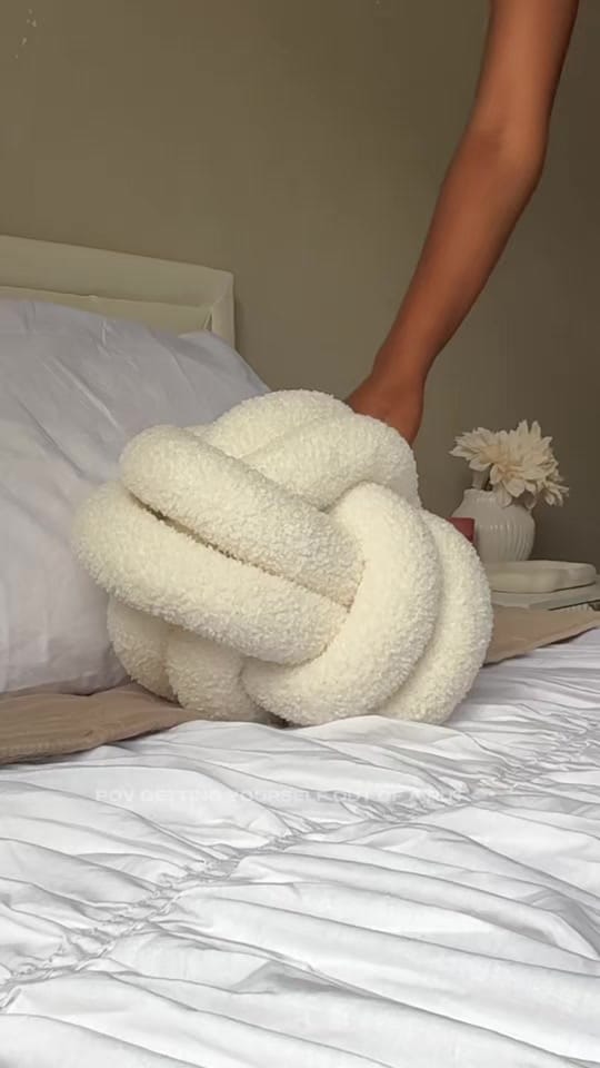 Post 6 by MERCY ᥫ᭡. on TikTok (video)