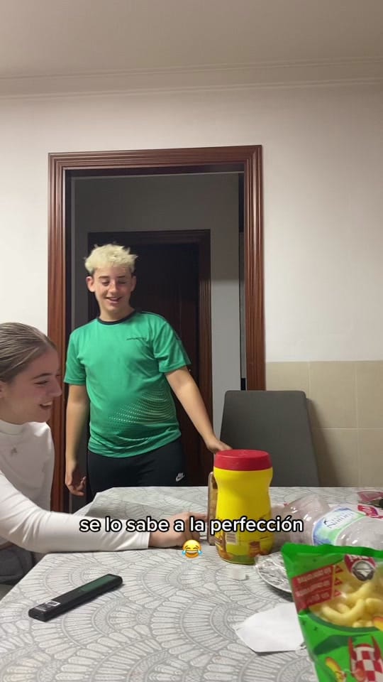 Post 6 by Maria Cejas on TikTok (video)