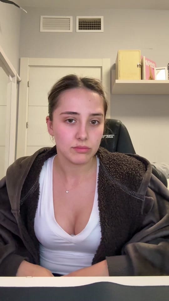 Post 5 by luciiahaaro on TikTok (video)