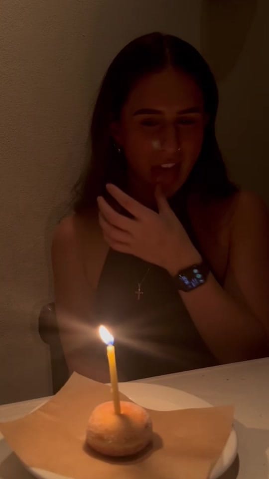 Post 2 by isabellaloree on TikTok (video)