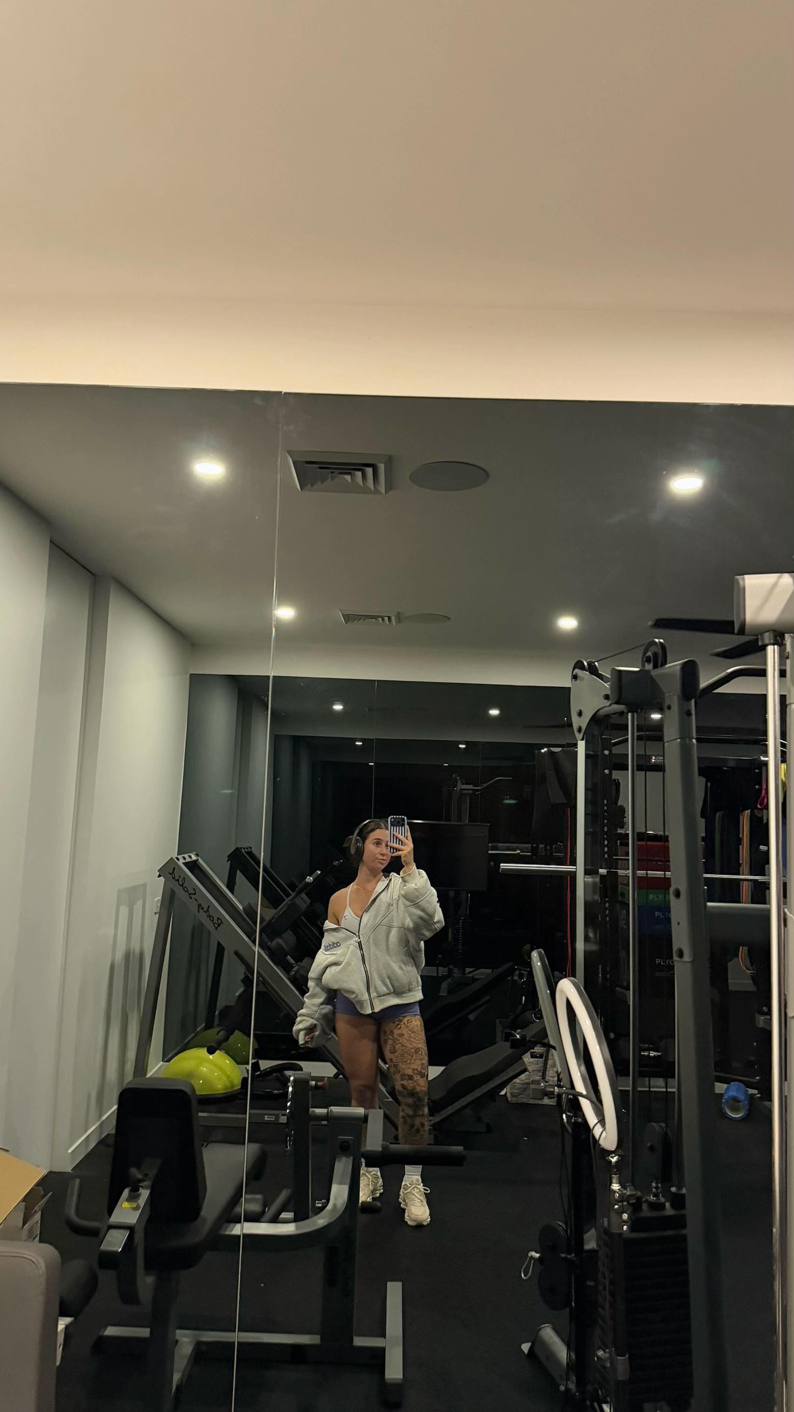 Post 5 by isabellaloree on TikTok (video)