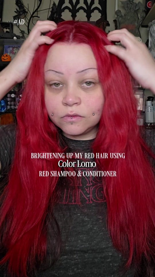 Post 1 by Sydney Nicole Addams 🦇 on TikTok (video)