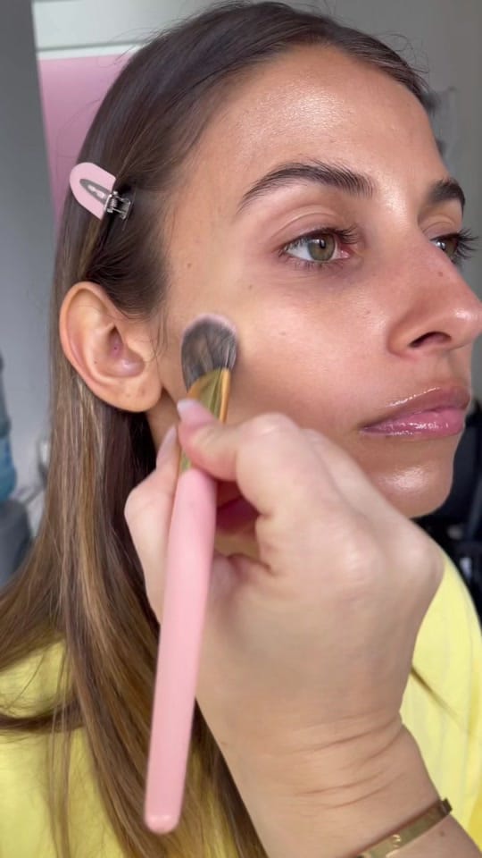Post 8 by Makeup By Drew on TikTok (video)
