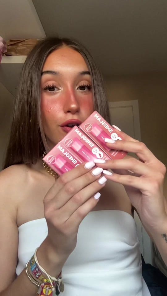 Post 3 by gabrielita <3 on TikTok (video)