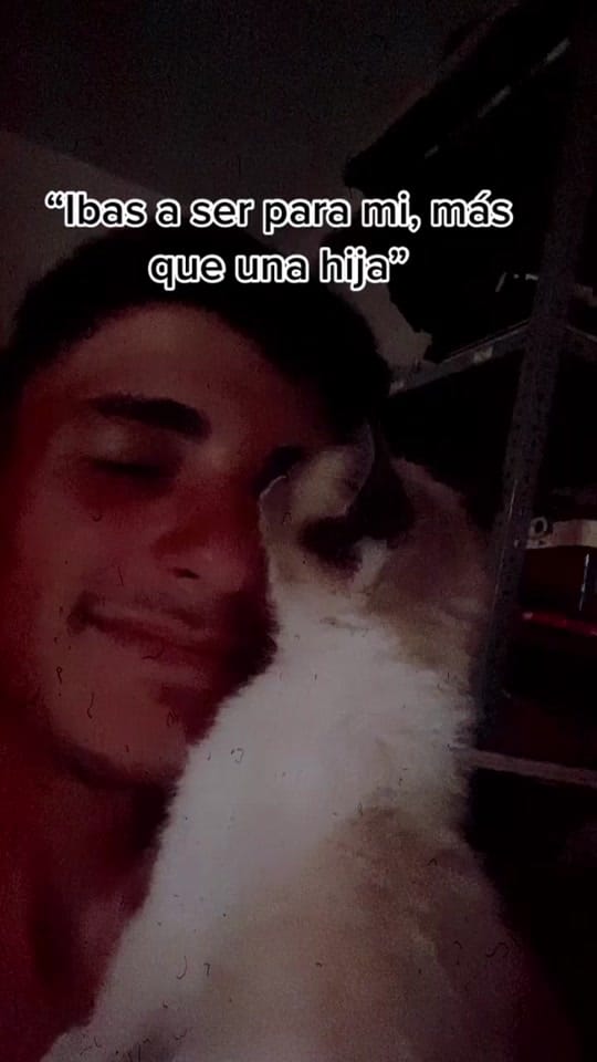 Post 10 by ADRI CARMONA🖤🥀 on TikTok (video)
