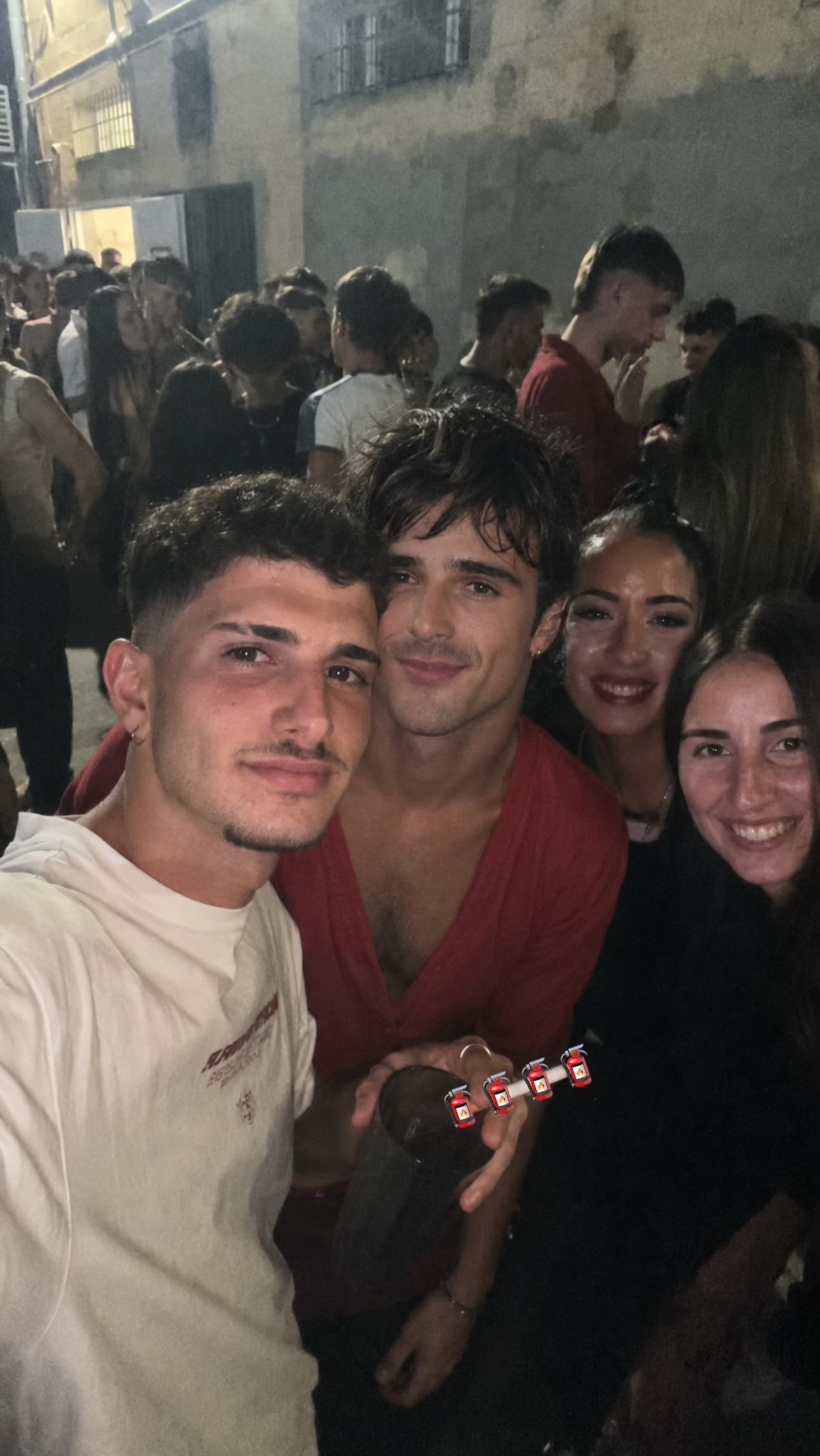 Post 2 by ADRI CARMONA🖤🥀 on TikTok (video)