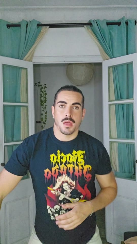 Post 2 by ⚜️ J O M A C E J U ⚜️ on TikTok (video)