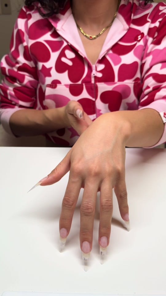 Post 2 by Juicy Nailz on TikTok (video)