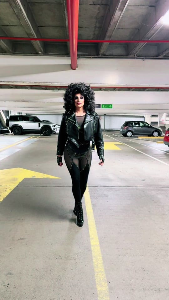 Post 3 by Eva Mendoza on TikTok (video)