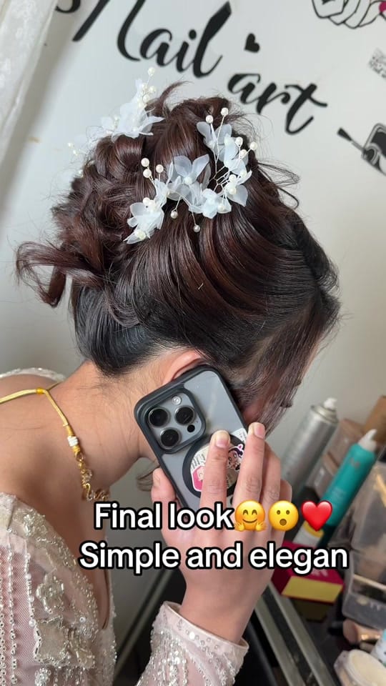 Post 3 by nabinamakeupstudio🇦🇺🇳🇵🇦🇺 on TikTok (video)