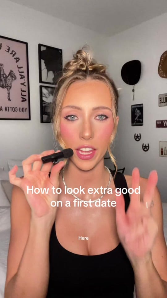 Post 2 by Anastasia on TikTok (video)