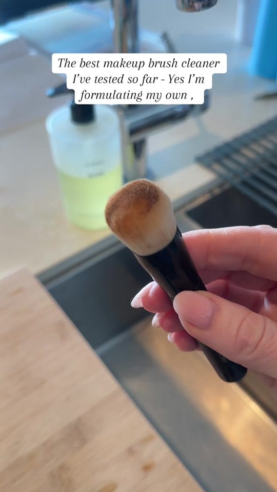 Post 10 by Rae Morris on TikTok (video)