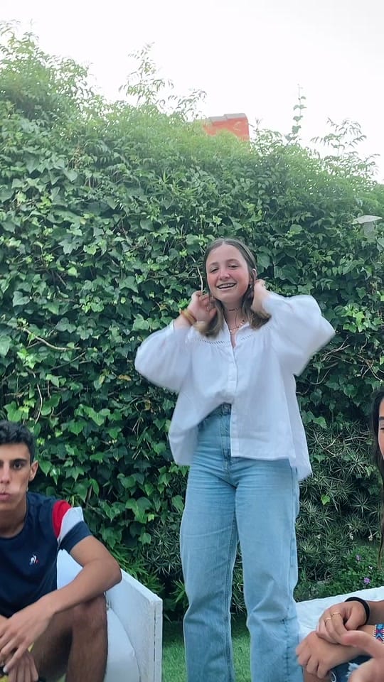 Post 2 by Lixiao on TikTok (video)