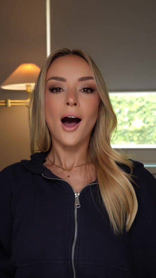 Post 9 by Asha | Makeup Artist on TikTok (video)