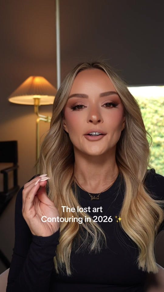 Post 7 by Asha | Makeup Artist on TikTok (video)