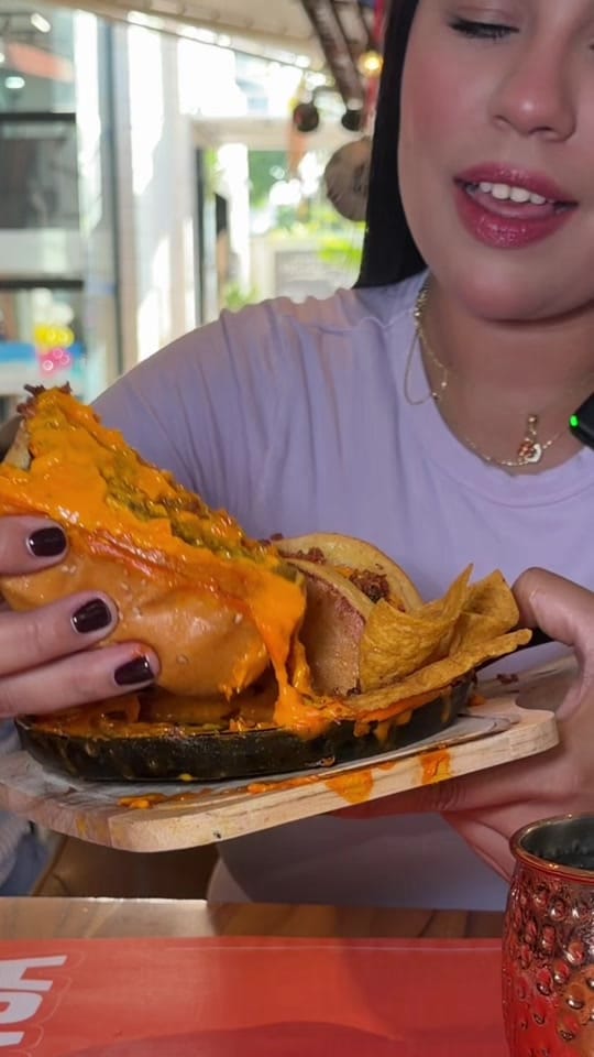Post 4 by La Gringa Restaurant on TikTok (video)