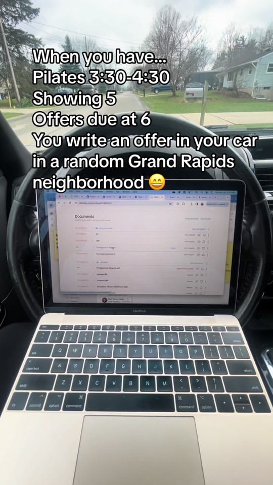 Post 9 by larissafrody on TikTok (video)