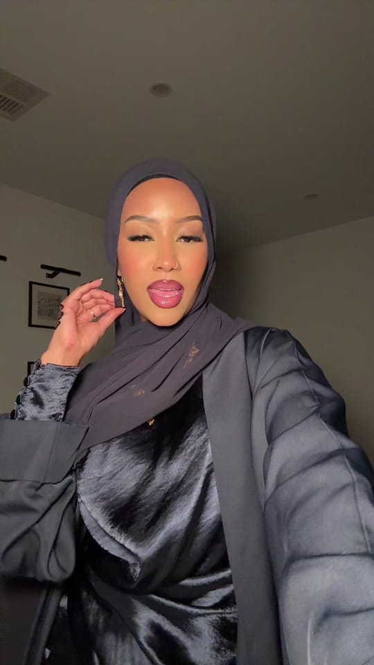Post 7 by Hayati on TikTok (video)