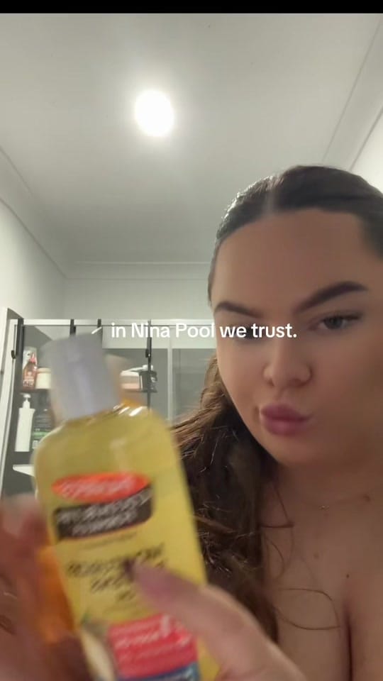 Post 10 by Lara 🎀 on TikTok (video)