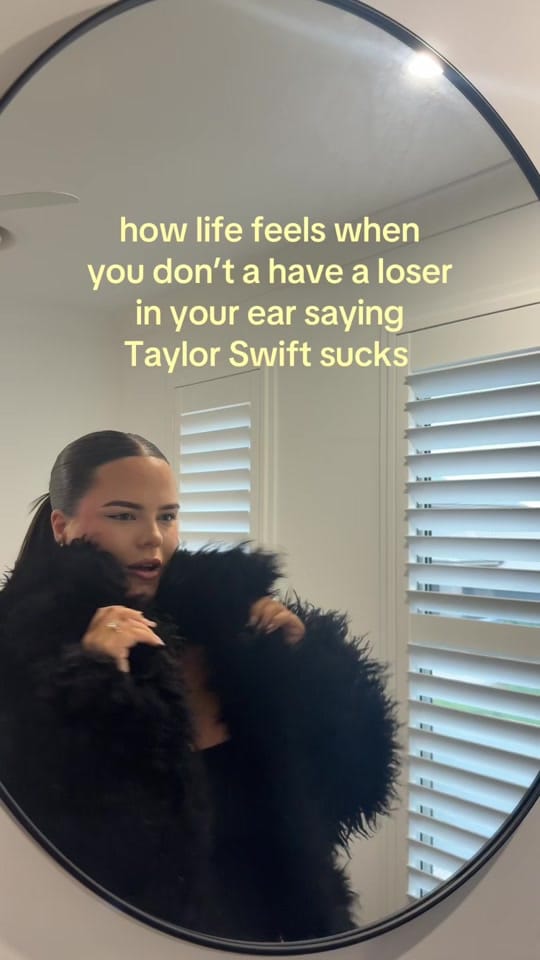 Post 8 by Lara 🎀 on TikTok (video)