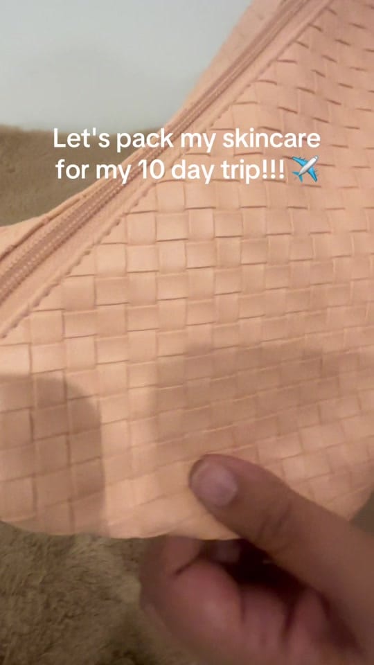 Post 5 by VVIP.me on TikTok (video)
