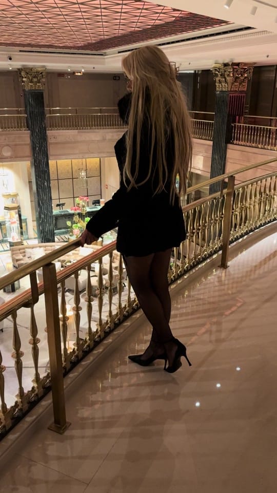 Post 4 by bta on TikTok (video)