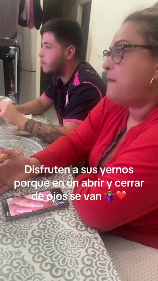 Post 7 by Lorena ⚡🥵 on TikTok (video)