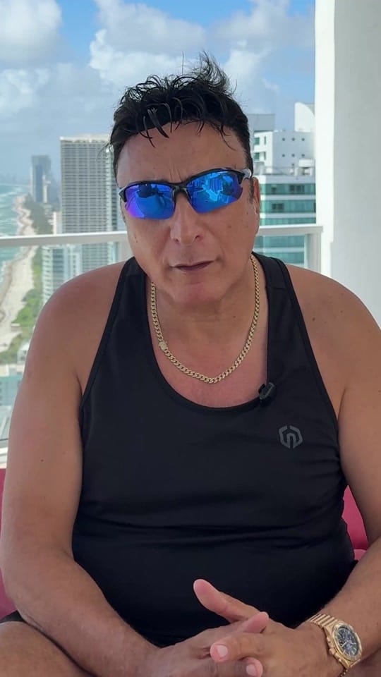 Post 3 by Eyal Mehaber on TikTok (video)