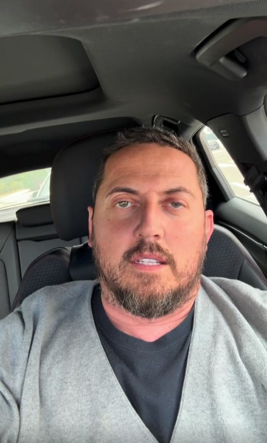Post 8 by Charles Bronson de Triana on TikTok (video)