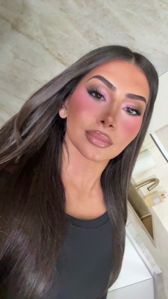 Post 1 by sandramikhaelmakeup on TikTok (video)
