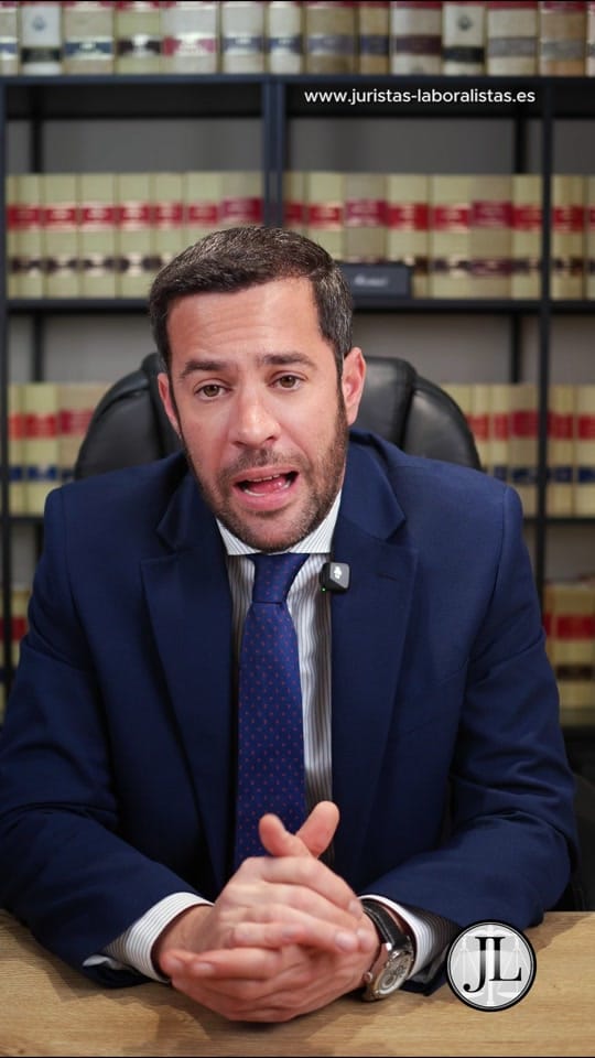 Post 4 by JL® | Abogados Laboralistas on TikTok (video)