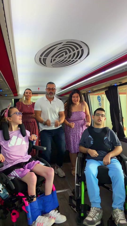 Post 4 by Andy Moradiellos on TikTok (video)