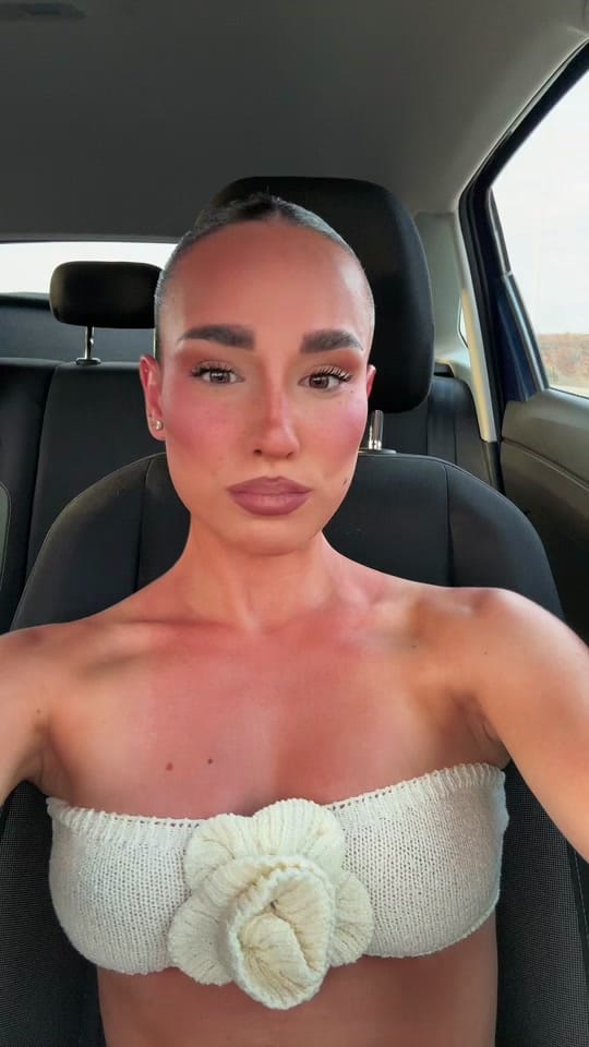 Post 1 by violetacarreraa on TikTok (video)