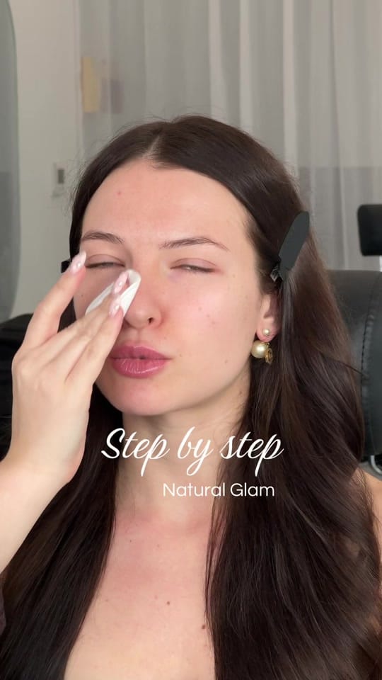 Post 3 by ashleyrenee.mua on TikTok (video)
