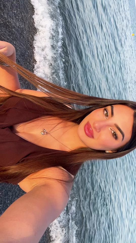 Post 6 by __daniiela__ on TikTok (video)