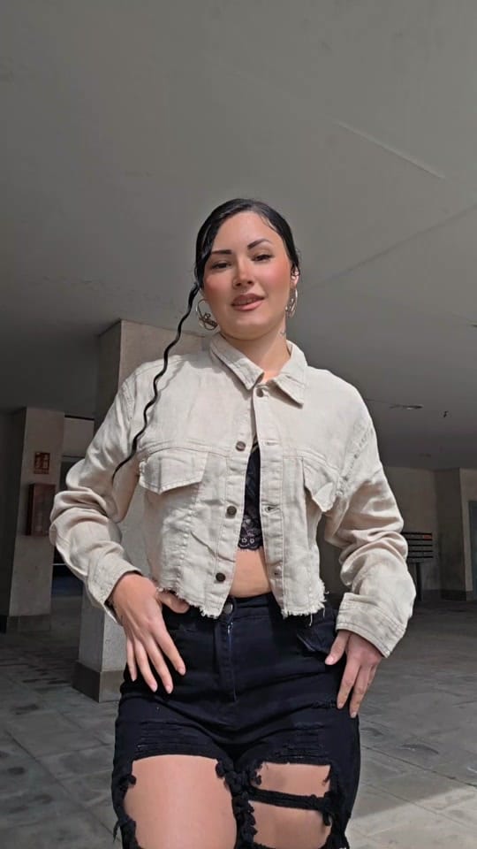 Post 1 by Luciaarealovee❤️‍🔥 on TikTok (video)