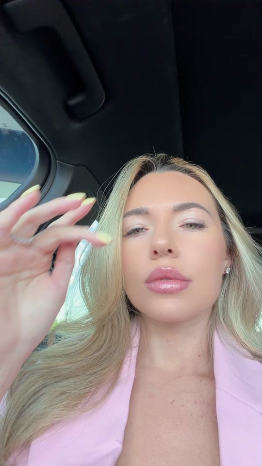 Post 2 by Lyndsey 💜💜 on TikTok (video)