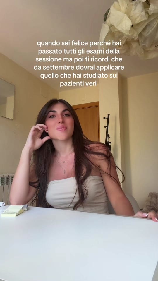 Post 3 by ale or dovi 🦷🧚🏻‍♀️🇪🇸 on TikTok (video)